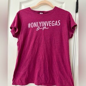 Las Vegas #onlyinvegas XL graphic tee
